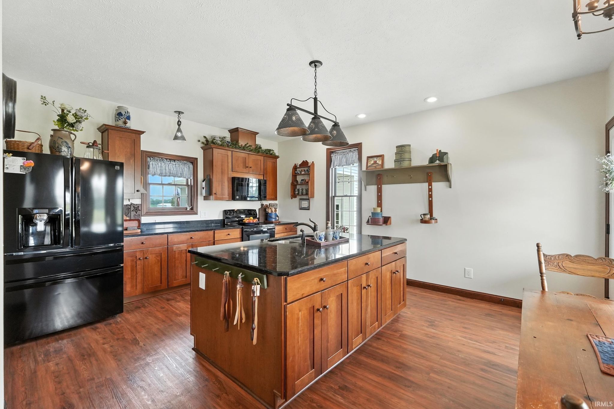 Image of 7180 S 425 W