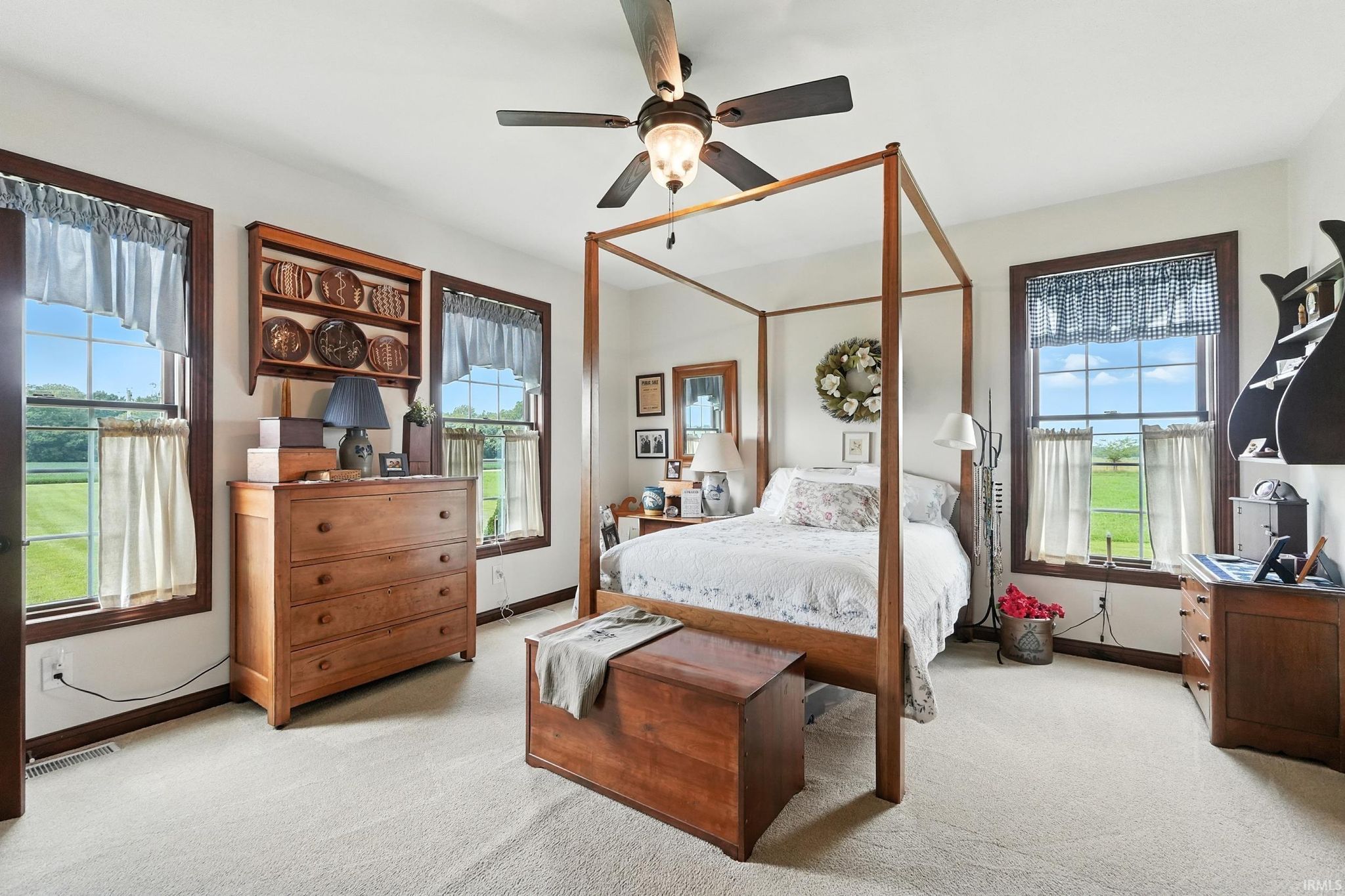 Image of 7180 S 425 W