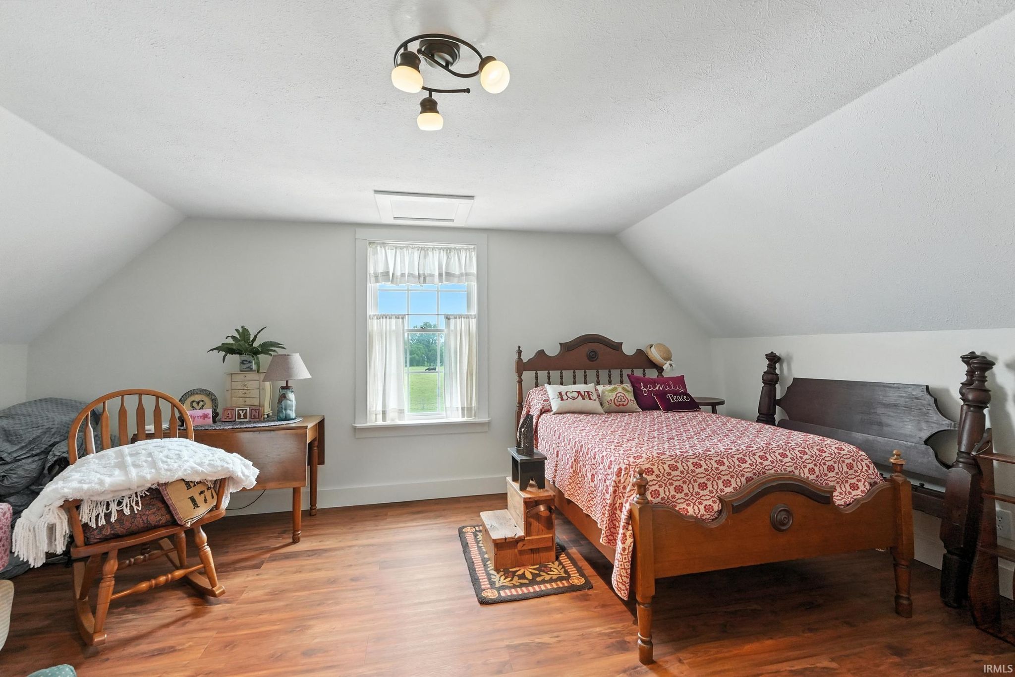 Image of 7180 S 425 W