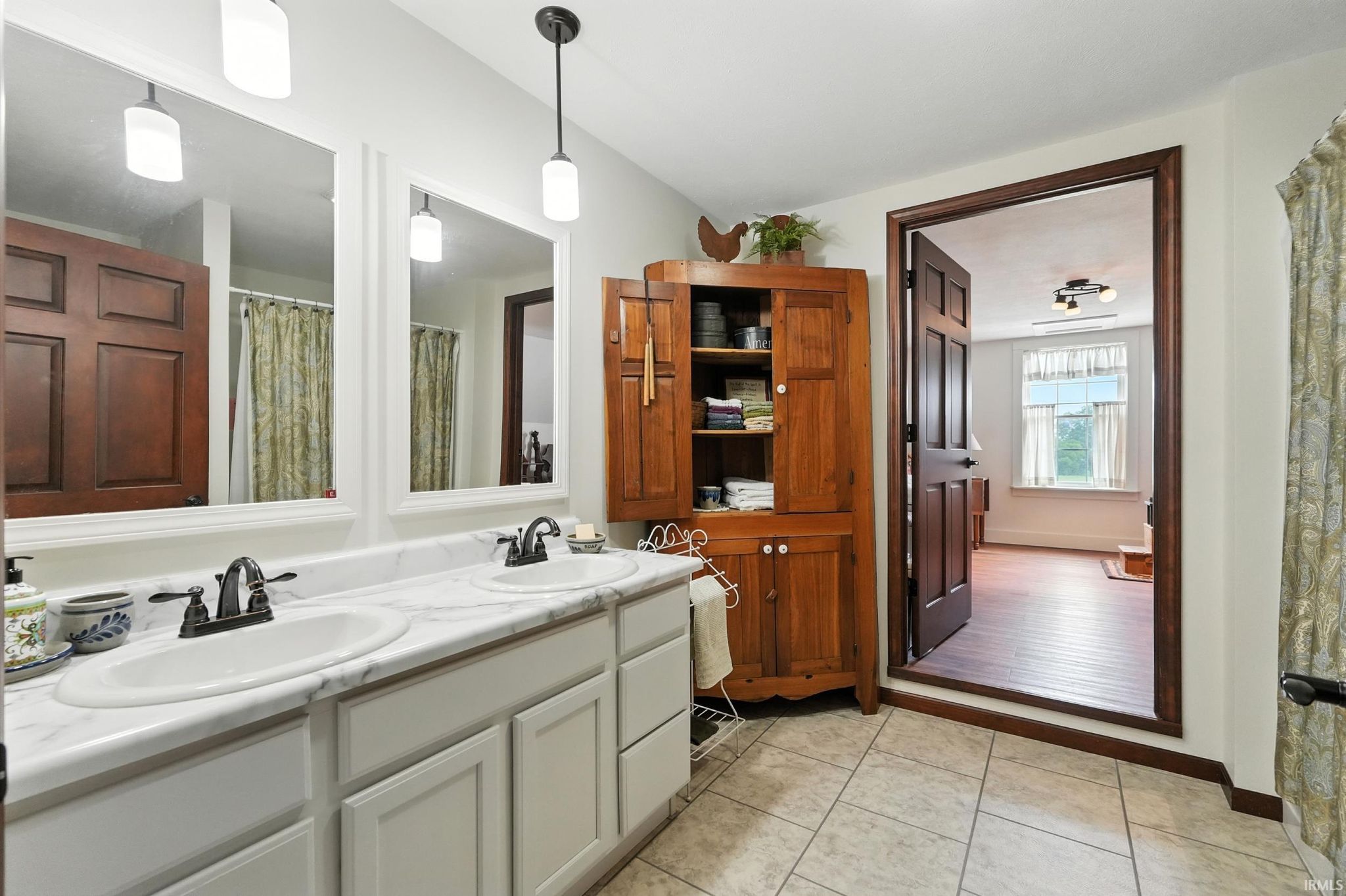 Image of 7180 S 425 W