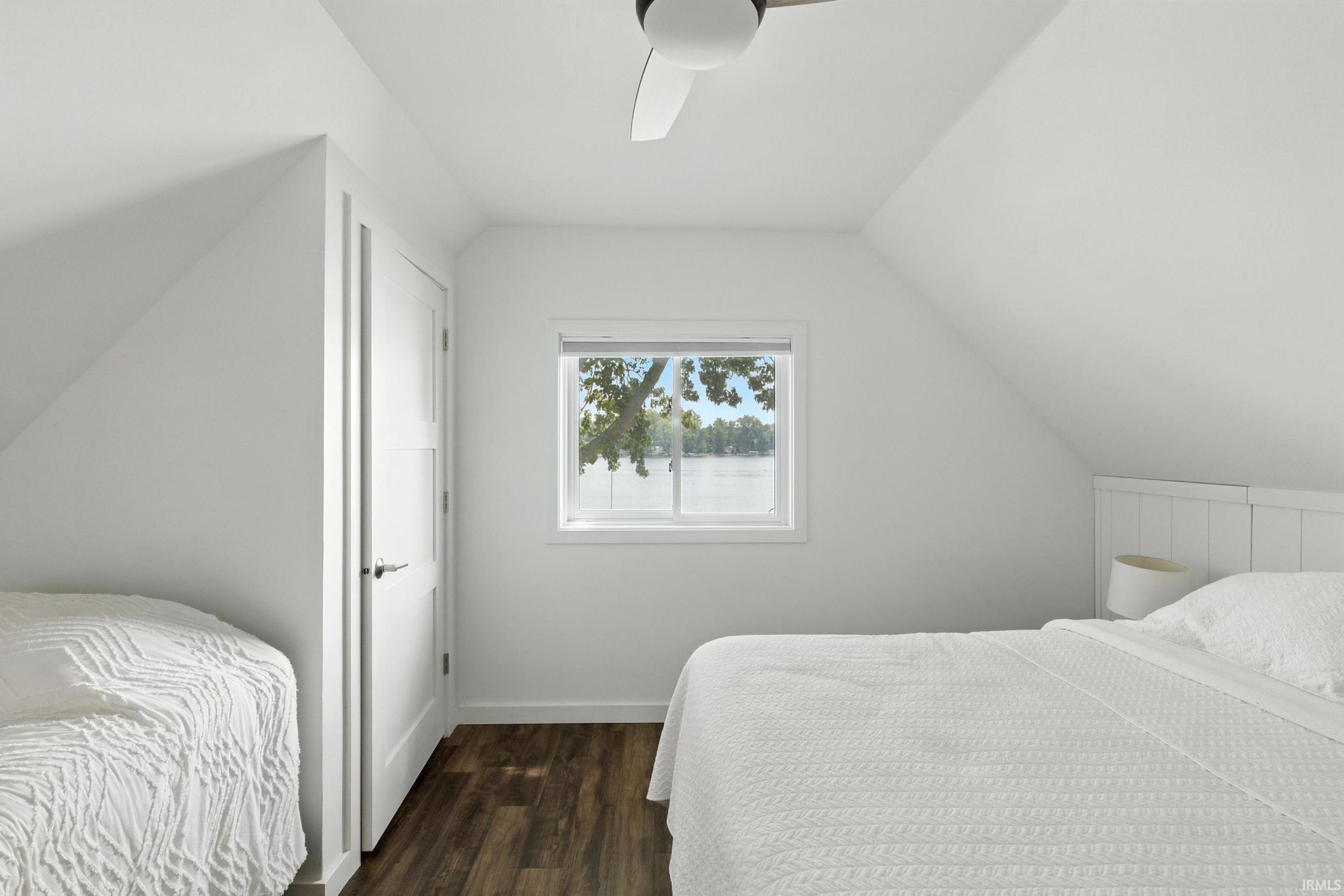 Image of 15 Ems B40d Lane