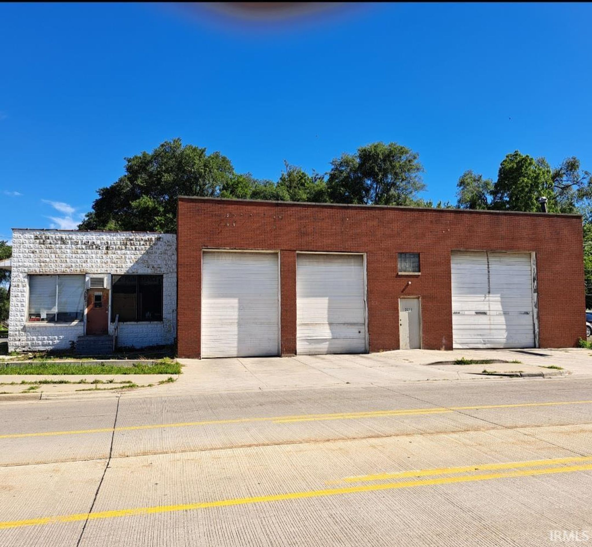 3217 W Western Avenue